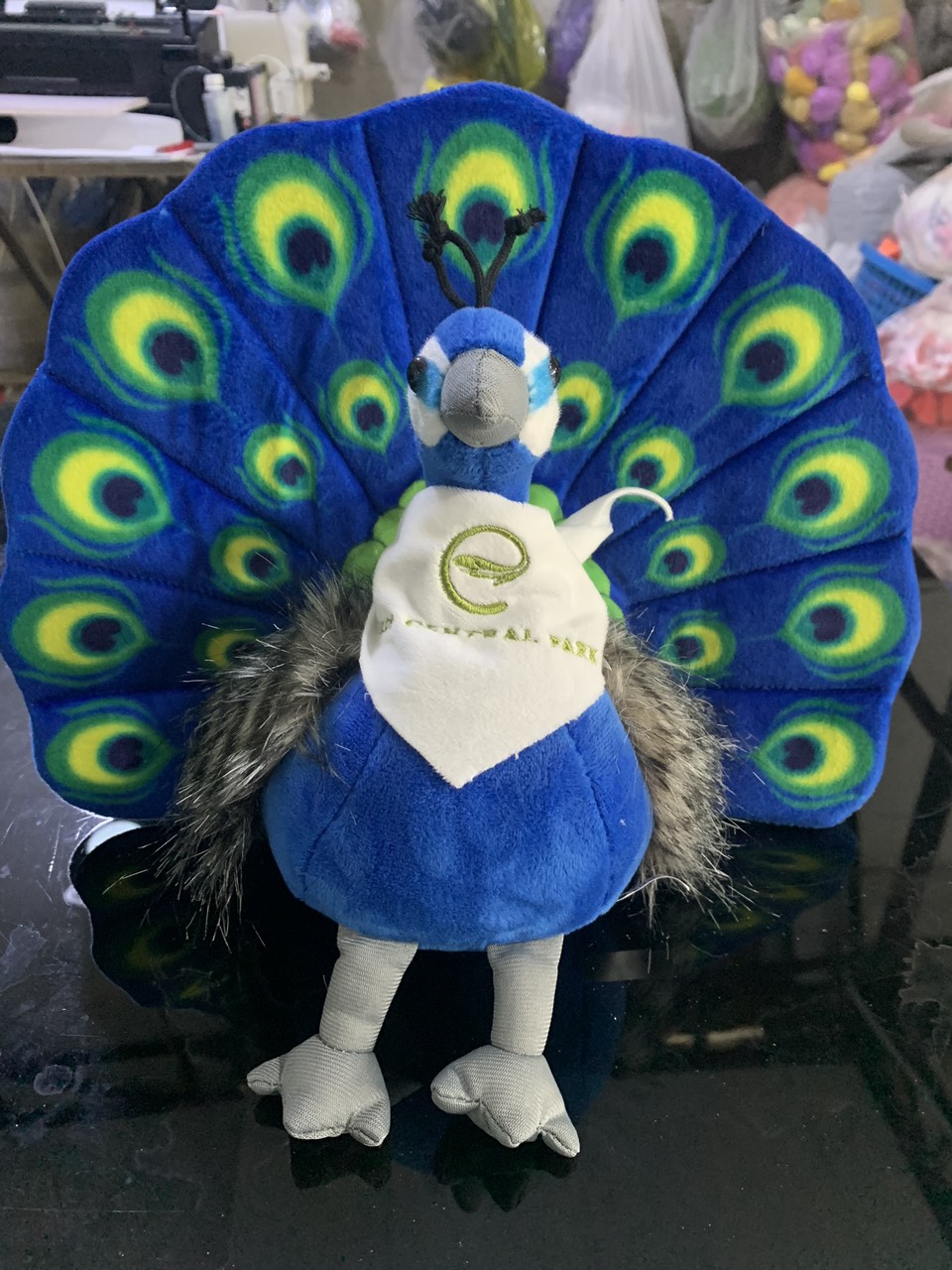 gấu bông con Công EcoPark Centrer